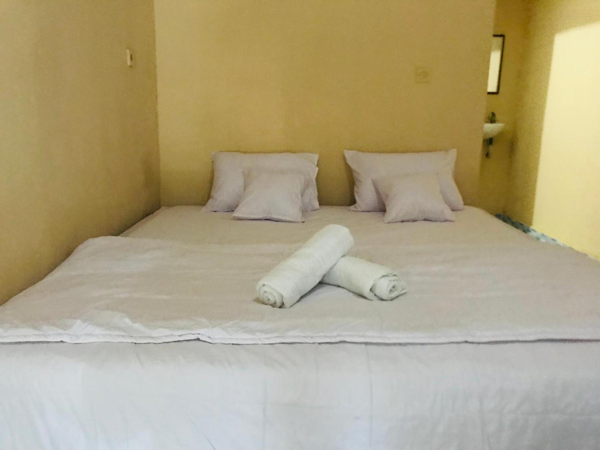 Kampung Homestay Kuta  Exterior foto