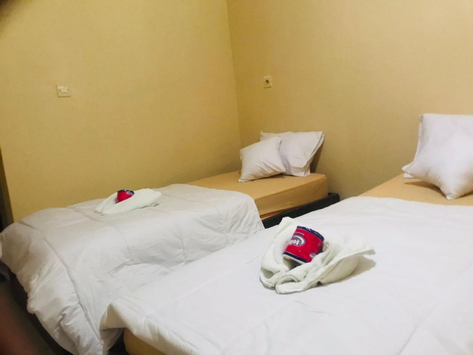 Kampung Homestay Kuta  Exterior foto